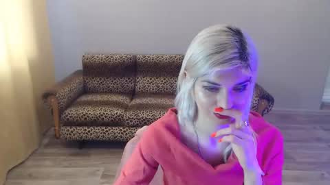 sexybeatriice online show from January 30, 7:18 am
