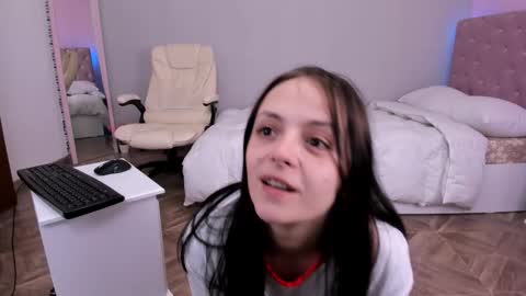 Arielle online show from February 5, 6:38 am