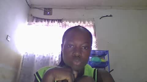 Snapshot of sexybilha483 chatting on January 26, 8:46 am Sexybilha483 online show from January 26, 8:46 am