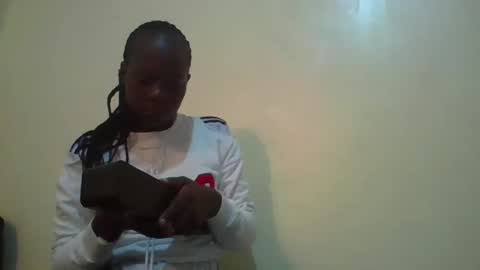 Snapshot of sexybilha483 chatting on February 26, 1:36 am Sexybilha483 online show from February 26, 1:36 am