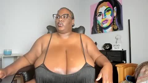 sexyblackhugetits online show from October 15, 3:03 pm