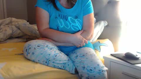 Snapshot of sexyblonde4u58 chatting on December 23, 4:55 am Sexyblonde4u58 online show from December 23, 4:55 am
