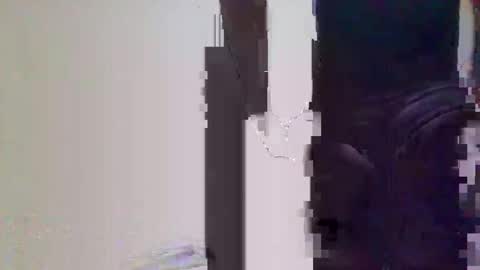 Snapshot of sexybrown14 chatting on September 19, 4:55 am Essy online show from September 19, 4:55 am