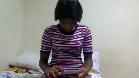 Snapshot of sexybrown14 chatting on October 4, 11:49 am Essy online show from October 4, 11:49 am