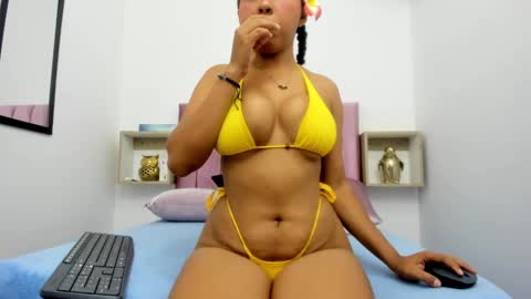 sexybrown_2005 online show from January 24, 11:34 pm