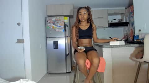 Snapshot of sexybrunnetem chatting on February 20, 7:12 am sofia online show from February 20, 7:12 am