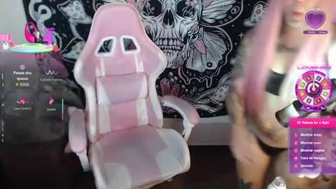 Carrie online show from October 29, 9:35 am