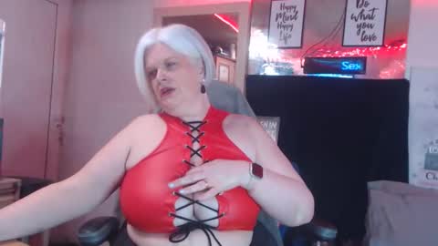 sexychazza16 online show from February 21, 8:31 pm