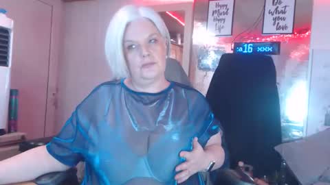 sexychazza16 online show from February 10, 8:23 pm