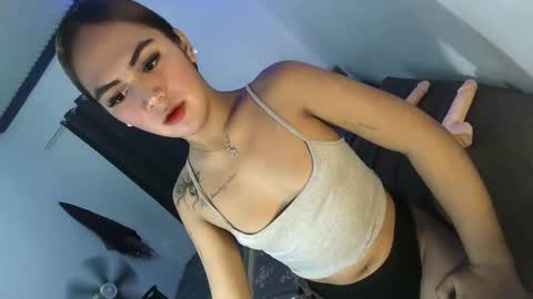 pretty Cheska online show from April 13, 9:26 pm