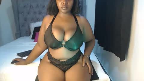 sexychocco online show from November 18, 3:51 am