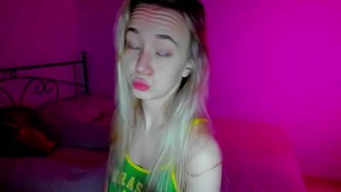 Sophia online show from January 16, 7:17 am