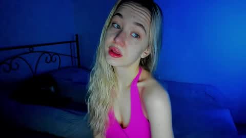 Sophia online show from January 9, 7:52 am