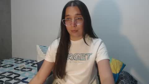 Coralinne online show from June 11, 10:17 pm