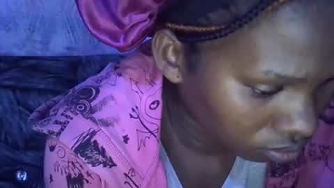 sexydoll002 online show from October 26, 7:20 pm