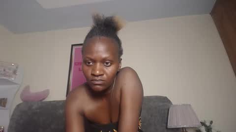 sexydoll471762 online show from March 24, 3:28 pm