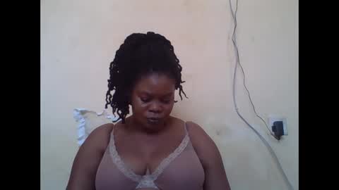 Snapshot of sexydove2 chatting on September 23, 8:56 am EMILY online show from September 23, 8:56 am