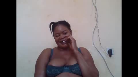 Snapshot of sexydove2 chatting on September 28, 8:52 am EMILY online show from September 28, 8:52 am