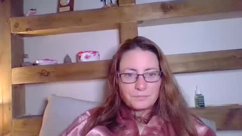 Emily online show from November 5, 9:58 am