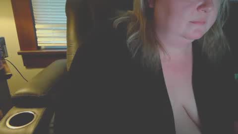 Sexy Ex-Teacher online show from September 12, 12:00 am