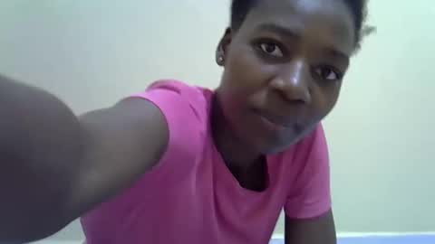 Snapshot of sexyghurl12 chatting on October 31, 12:09 pm sexyghurl12 online show from October 31, 12:09 pm