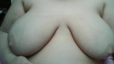 sexygirly1903 online show from April 17, 3:47 pm