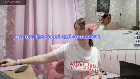 Snapshot of sexyhottease69 chatting on February 20, 10:59 am Flavia online show from February 20, 10:59 am