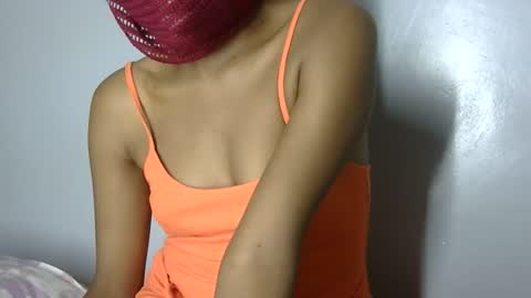 sexyhoty629516 online show from September 15, 8:38 pm