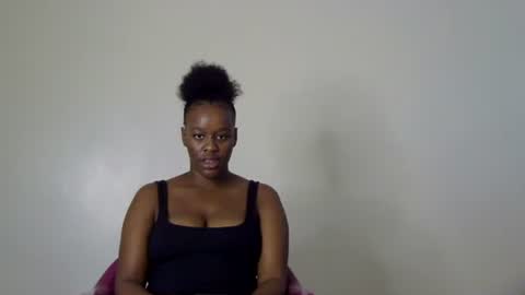 Snapshot of sexyjiana chatting on September 20, 2:15 pm sexyjiana online show from September 20, 2:15 pm