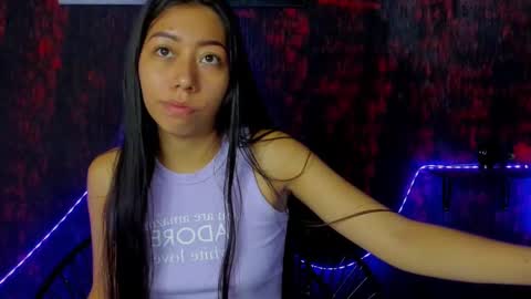 laura online show from December 23, 11:57 am
