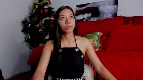 laura online show from December 30, 12:20 pm