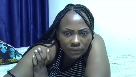 Snapshot of sexylinaa_ chatting on January 15, 3:39 pm Sexylina online show from January 15, 3:39 pm