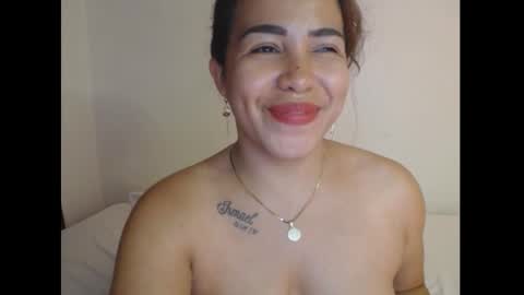Snapshot of sexyloba_ chatting on February 15, 3:20 am sexyloba independent model online show from February 15, 3:20 am