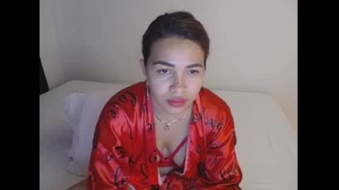 Snapshot of sexyloba_ chatting on February 15, 6:12 pm sexyloba independent model online show from February 15, 6:12 pm