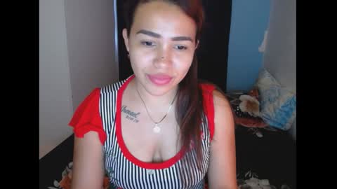 Snapshot of sexyloba_ chatting on December 25, 10:27 pm sexyloba independent model online show from December 25, 10:27 pm