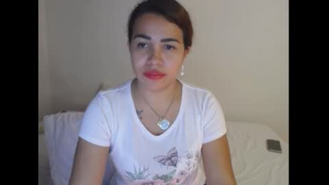 Snapshot of sexyloba_ chatting on February 26, 10:53 pm sexyloba independent model online show from February 26, 10:53 pm