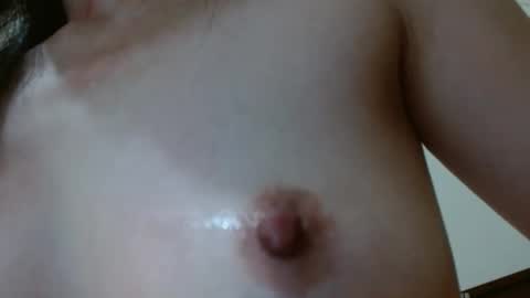 Snapshot of sexymiya18 chatting on October 3, 5:56 am Miya online show from October 3, 5:56 am