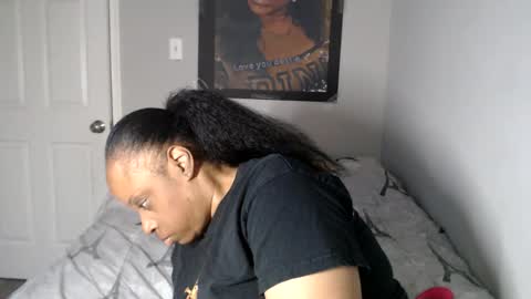 Snapshot of sexymona1218 chatting on September 8, 6:07 pm SexyMona online show from September 8, 6:07 pm