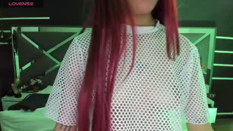 Snapshot of sexynaf chatting on October 4, 9:08 pm N A F online show from October 4, 9:08 pm