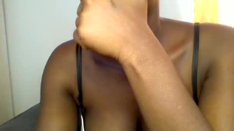 Snapshot of sexynatasha46 chatting on October 31, 7:34 am natasha online show from October 31, 7:34 am