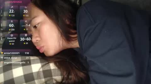 sexypenguin13 online show from July 10, 8:37 am