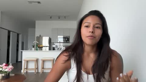 Snapshot of sexyserena1 chatting on September 17, 1:53 pm Serena online show from September 17, 1:53 pm