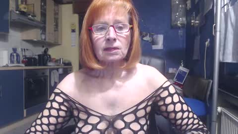 Silvie online show from January 1, 2:42 pm