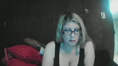 Snapshot of sexystripper69 chatting on January 23, 12:14 am sexystripper69 online show from January 23, 12:14 am