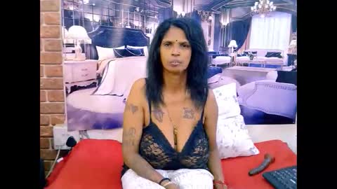 sexyva4u2luv online show from May 12, 6:36 pm