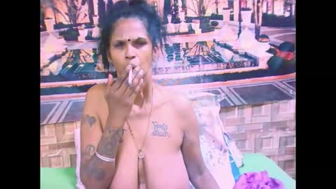 Snapshot of sexyva4u2luv chatting on September 13, 6:16 pm sexyva4u2luv online show from September 13, 6:16 pm