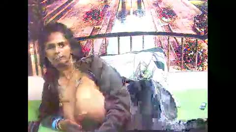 Snapshot of sexyva4u2luv chatting on February 11, 12:17 am sexyva4u2luv online show from February 11, 12:17 am