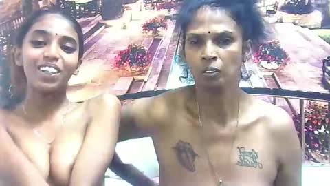 Snapshot of sexyva4u2luv chatting on March 7, 10:56 am sexyva4u2luv online show from March 7, 10:56 am