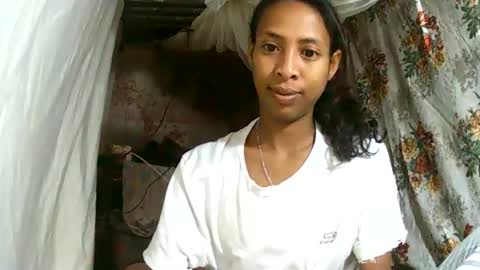 Sexyvalie online show from September 17, 5:05 am