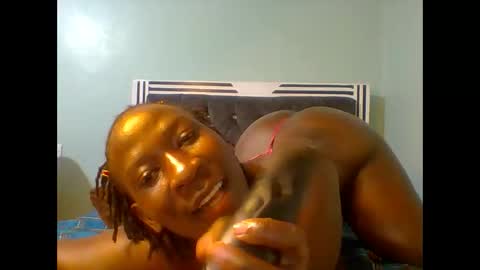 Snapshot of sexyvivy chatting on January 30, 8:32 am VIVIAN online show from January 30, 8:32 am